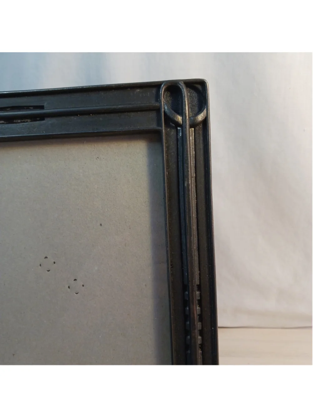 Vintage Art Deco Style Cast Metal Picture Photo Frame 8x10 Heavy Table Top Easel